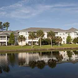 Allegro St. Augustine senior living offering independent living, assisted living, and respite care in Saint Augustine, FL, beautiful overlook of a pond