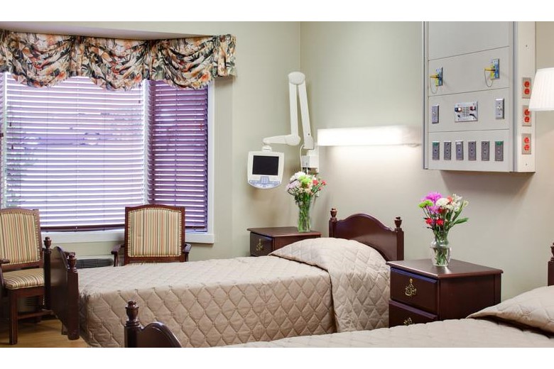 Image of Ballard Center (4)
