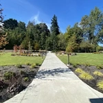 Fieldstone Memory Care of Bainbridge outdoor space