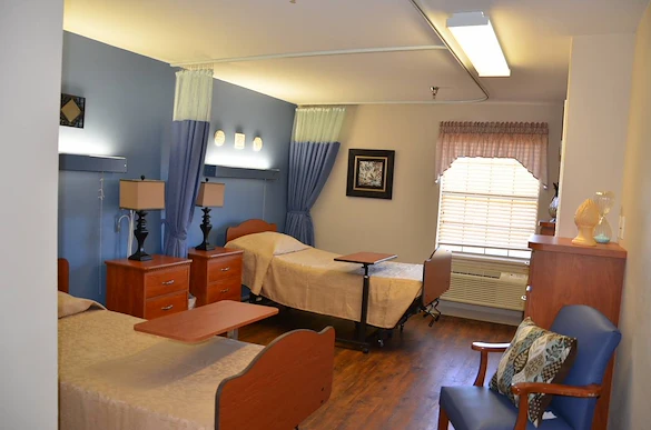 Image of Green Oaks Nursing & Rehabilitation (2)