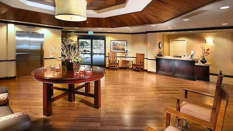 Image of Atria Golden Creek (2)