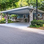 Image of The Oaks at Waterman Village Retirement (1)