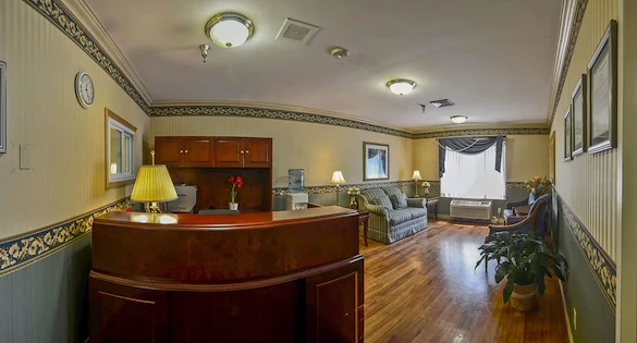 Image of River Oaks Healthcare Center (4)