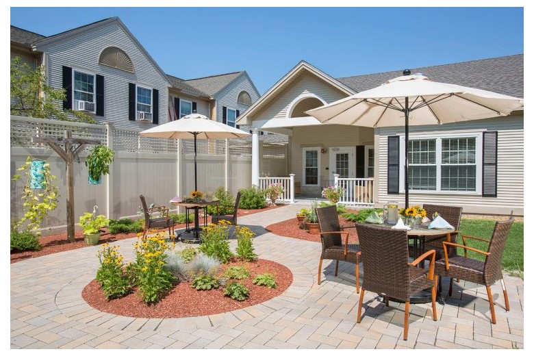 Image of Benchmark Senior Living at Nashua Crossing (2)