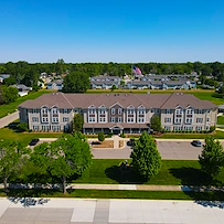 Image of Oakwood Manor Senior Living (2)