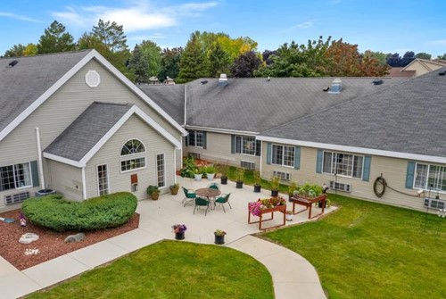 Image of LakeHouse New Holstein (3)