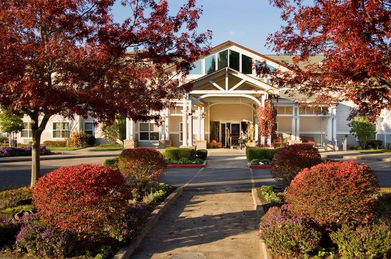 Image of Merrill Gardens at Sheldon Park (2)