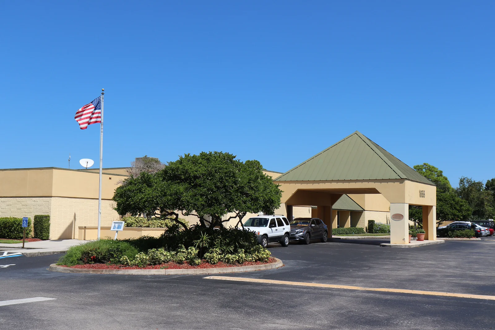 Image of Savannas Park Health and Rehabilitation Center (1)