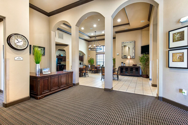 Image of HomeTowne on Wayside (4)