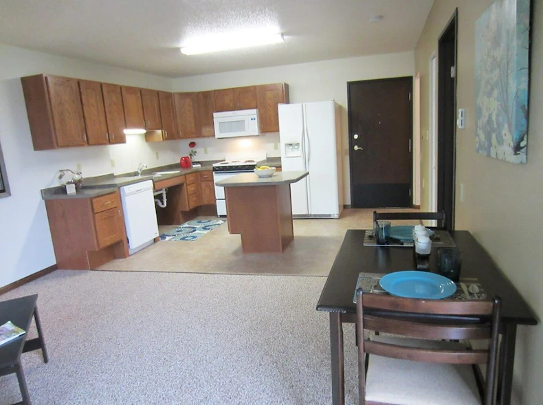Image of Arrowhead Apartments (4)
