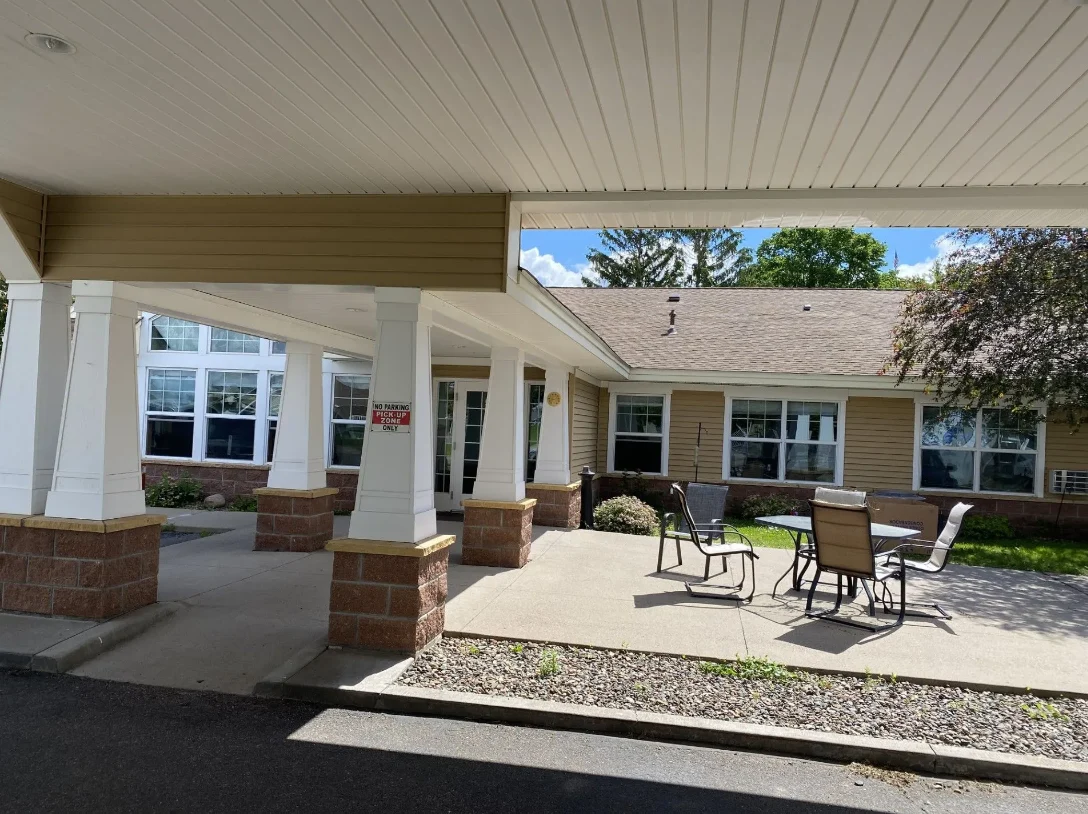 Image of Country Place (5)