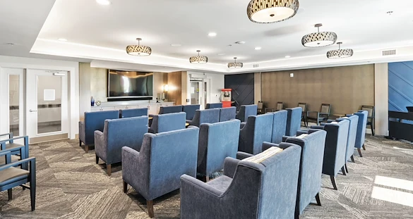 Image of Verena at Bedford Falls (9)