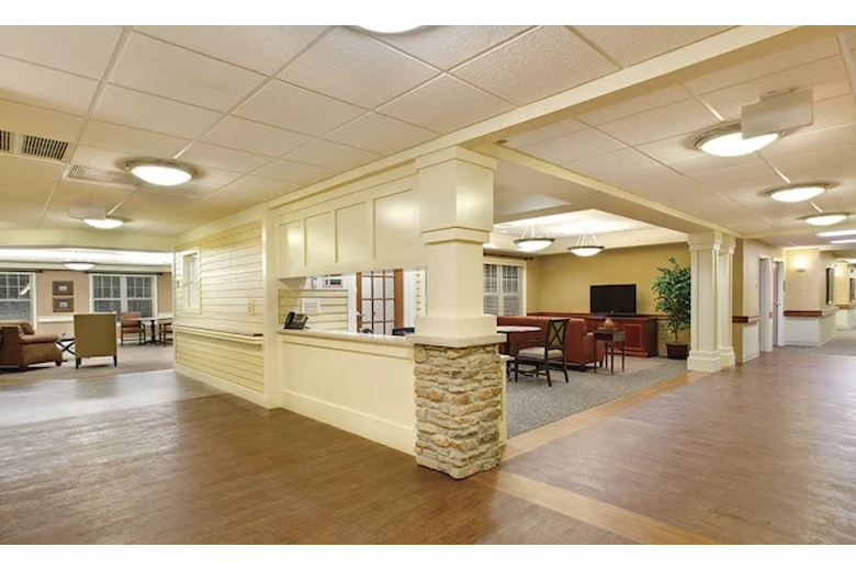 Image of Court House Manor Assisted Living (7)