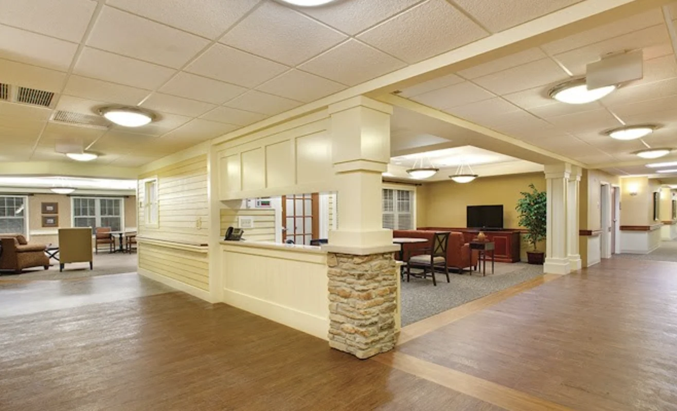 Image of Court House Manor (7)