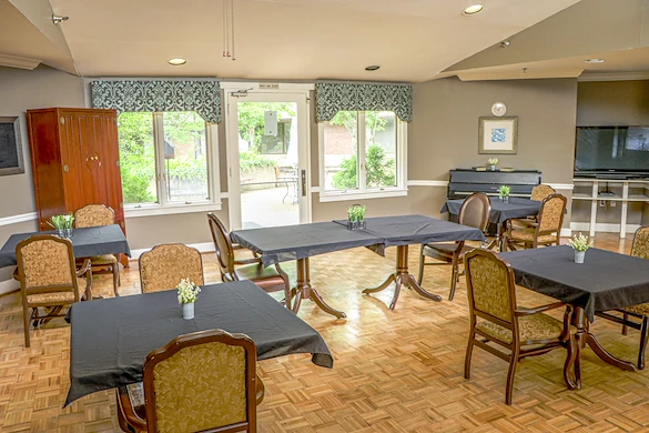 Image of Signature Healthcare At Jefferson Manor Rehab & We (7)