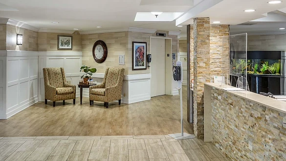 Image of Lamar at Town Center Senior Living Community (7)