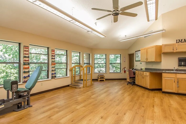Image of Monterey Park Rehabilitation & Health Care Center (8)