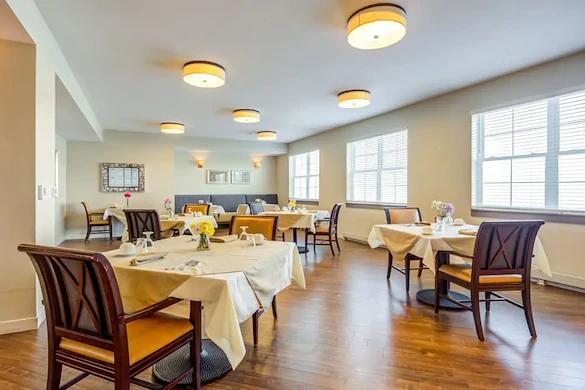 Image of Clearvista Lake Senior Living (6)