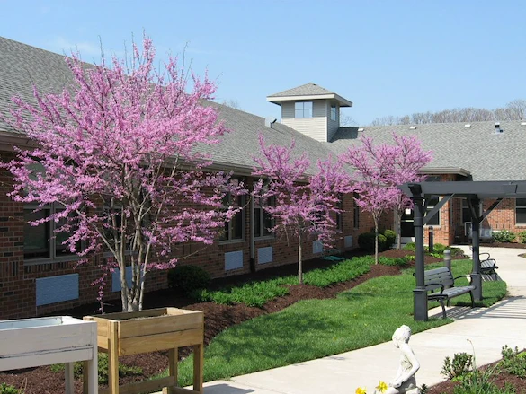 Image of Bluffs, The (1)