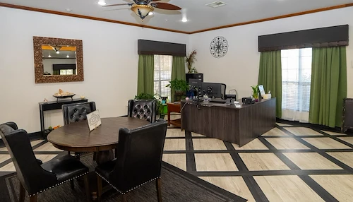 Image of Legend Oaks Healthcare & Rehabilitation of Ennis (4)
