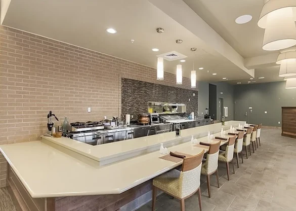 Image of Merrill Gardens at Burien (6)