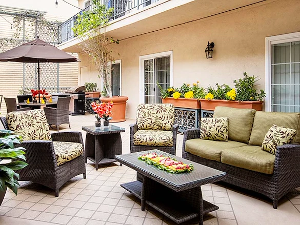 Image of Encino Terrace Senior Living (4)