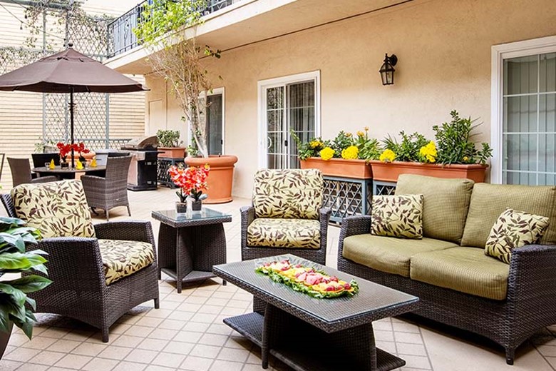 Image of Encino Terrace Senior Living (4)