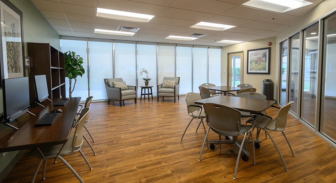 Image of Forest Green Manor (4)