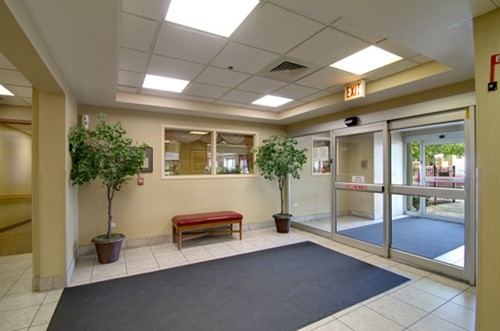 Image of Senior Suites of Belmont Cragin (2)