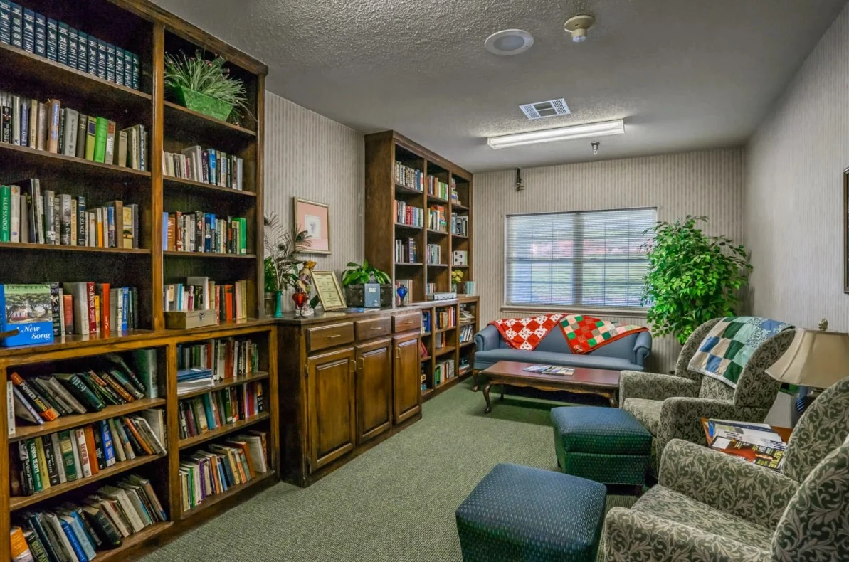 Image of Saunders House (5)