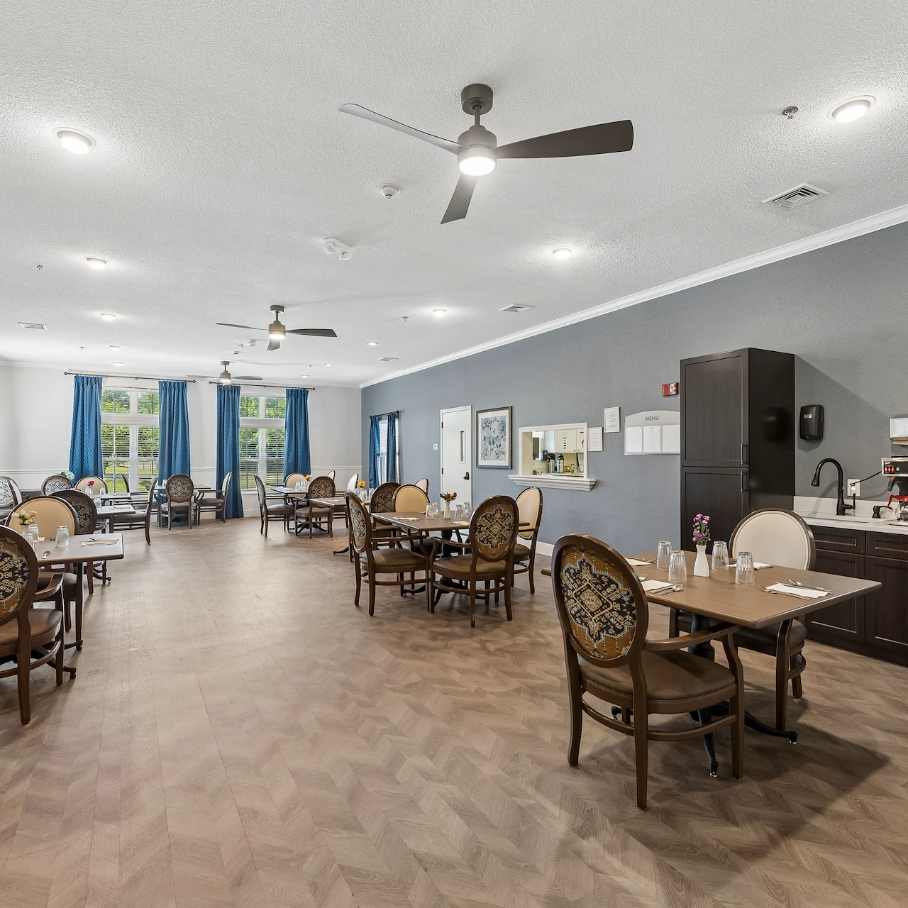 Image of Barberton Pointe Senior Living (2)