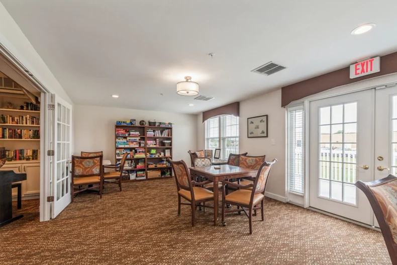 Image of Jefferson Manor (8)