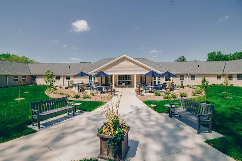 Image of Artis Senior Living of Woodbury (9)