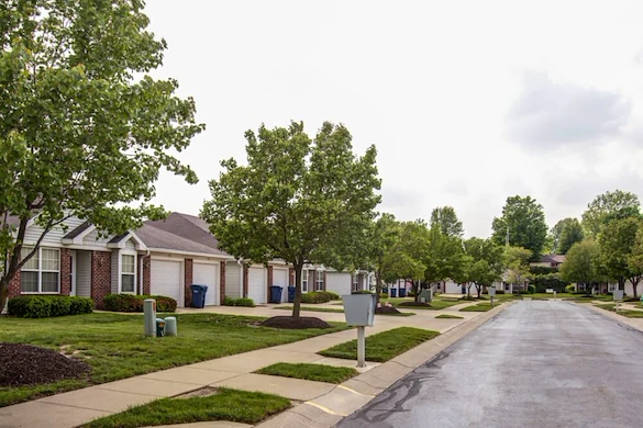 Image of Five Star Residences of Banta Pointe (2)