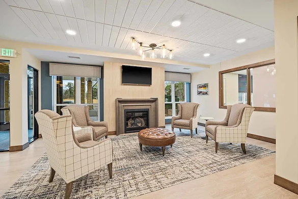 Image of Forty-Forty Flats (4)