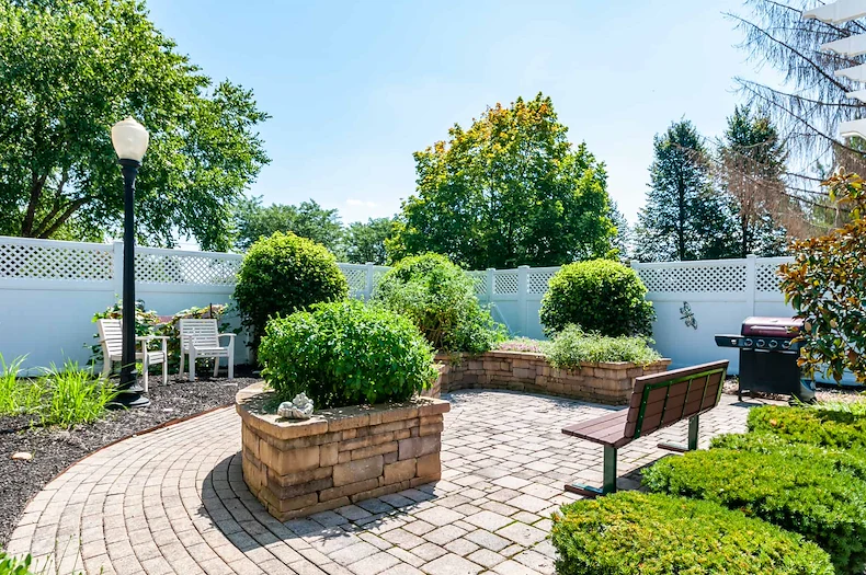 Image of Magnolias of Lancaster (3)