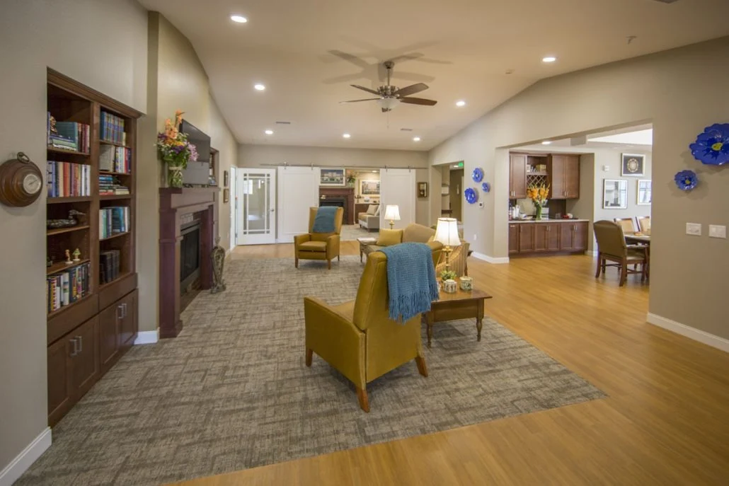 Image of Azura Memory Care of Oak Creek (6)