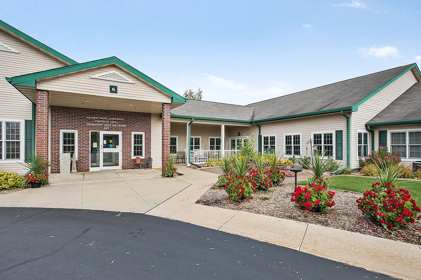 Image of Meadow Wood Residential Care Apartments (1)