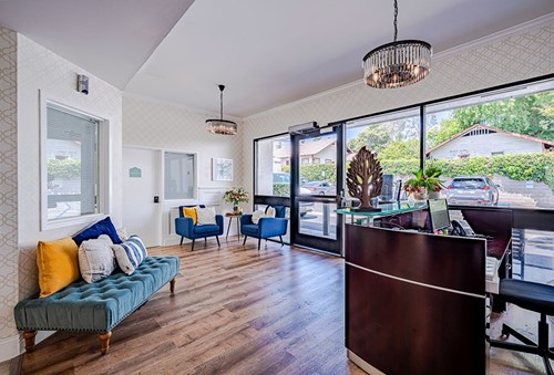 Image of Alhambra Healthcare & Wellness (7)