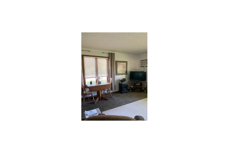 Image of Crestview Independent Apartments (6)