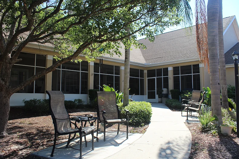 Image of The Opal at Spring Hill (4)