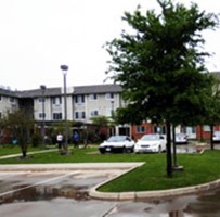 Image of Mabel Meshack White Manor (2)