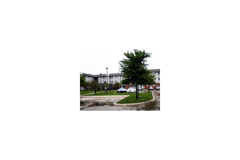 Image of Mabel Meshack White Manor (2)