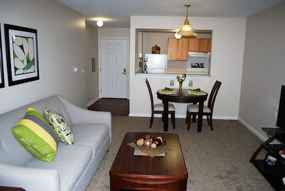 Image of Lockwood of Burton (8)