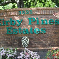 Image of Kirby Pines Manor (1)