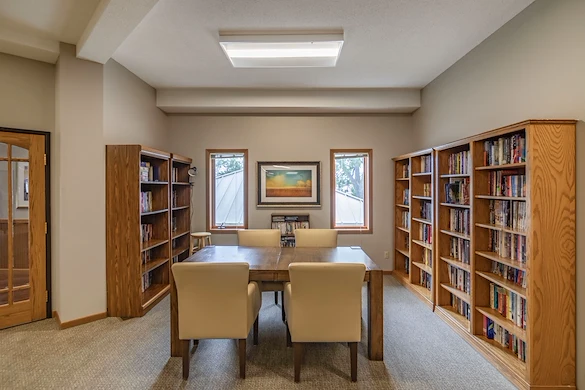 Image of Derian Lodge Senior Living (2)