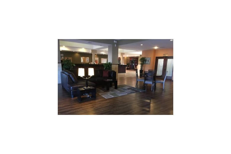 Image of Hummingbird Senior Resort Living (4)
