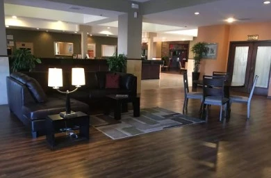 Image of Hummingbird Senior Resort Living (4)