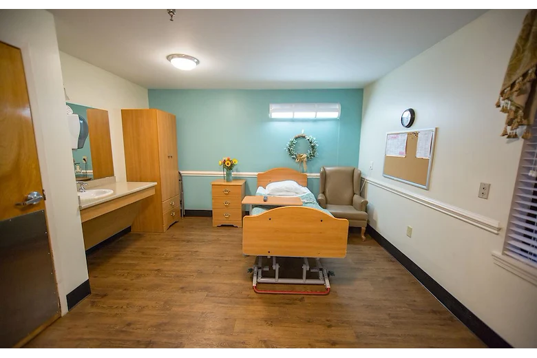 Image of Four Oaks Health Care Center (2)