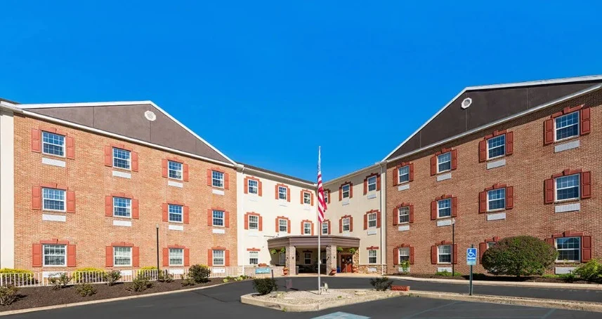 Image of Leighton Place (1)